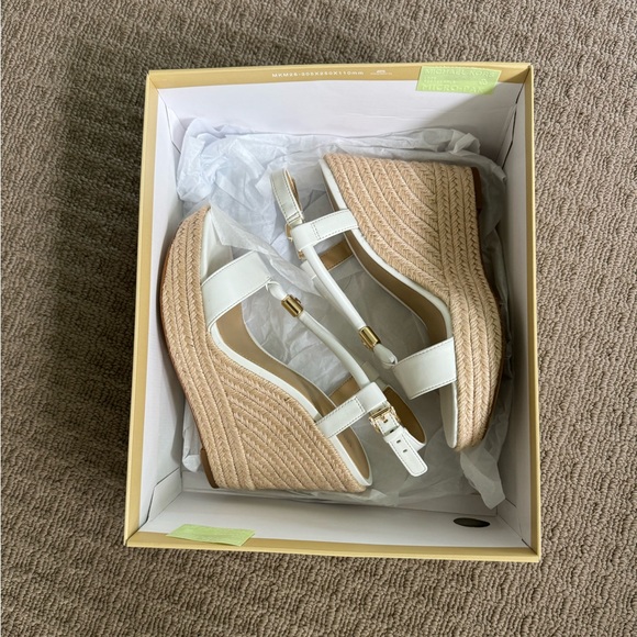 Michael Kors Annie Wedge Sandals in White - Picture 10 of 12